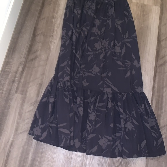 NWT Z Supply Black & Gray Leaf Lido Maxi Dress - Picture 3 of 5